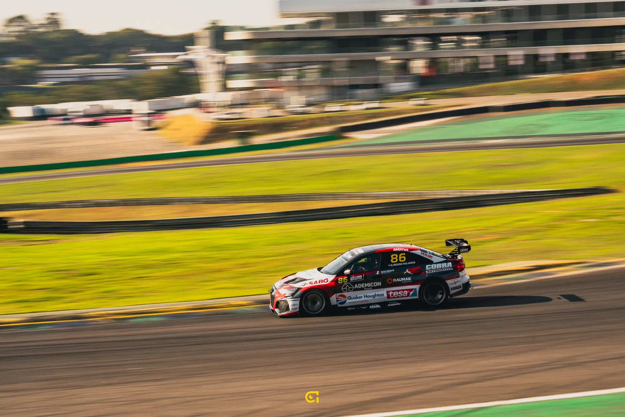 TCR | SOUTH AMERICA